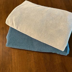 SET of 2 NORWEX bath towels